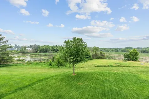 8957 Lakeside Drive Victoria MN 55386