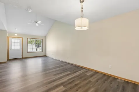 8914 Pheasant Lane Saint Bonifacius MN 55375
