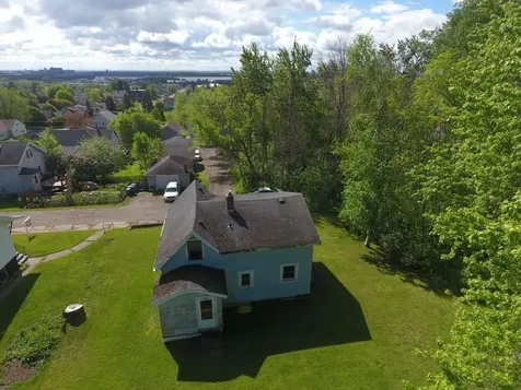 4011 W 9th Street Duluth MN 55807