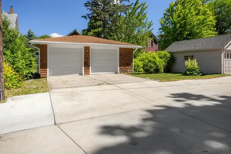 410 9 Avenue S Fargo ND 58103
