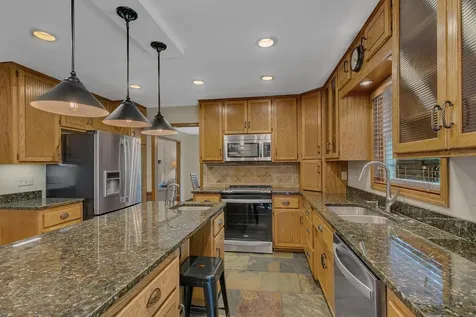 2009 Pleasant Avenue Saint Cloud MN 56303