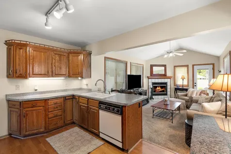 1954 Saunders Avenue Saint Paul MN 55116