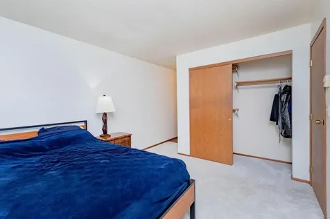 3311 15th Avenue S Fargo ND 58103