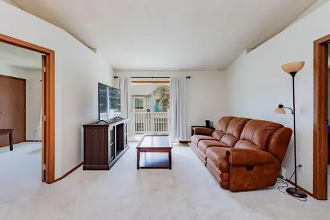3311 15th Avenue S Fargo ND 58103