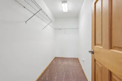 11627 Prospect Curve Woodbury MN 55129