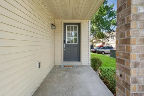 11627 Prospect Curve Woodbury MN 55129