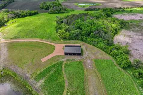 880 Wild Oak Trail Maple Plain MN 55359