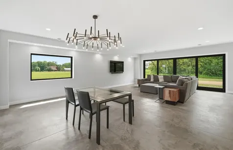 880 Wild Oak Trail Maple Plain MN 55359