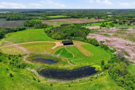 880 Wild Oak Trail Maple Plain MN 55359