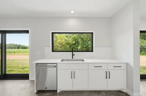 880 Wild Oak Trail Maple Plain MN 55359