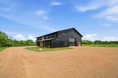 880 Wild Oak Trail Maple Plain MN 55359