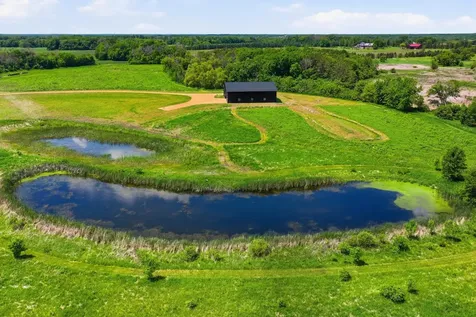 880 Wild Oak Trail Maple Plain MN 55359