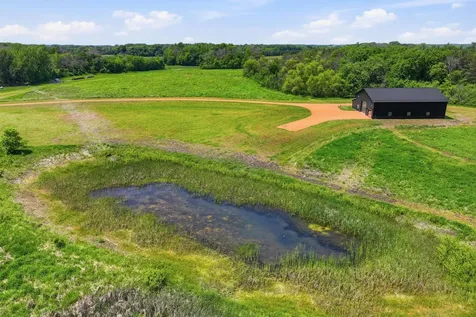 880 Wild Oak Trail Maple Plain MN 55359