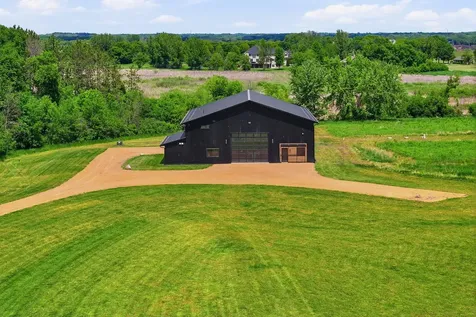 880 Wild Oak Trail Maple Plain MN 55359