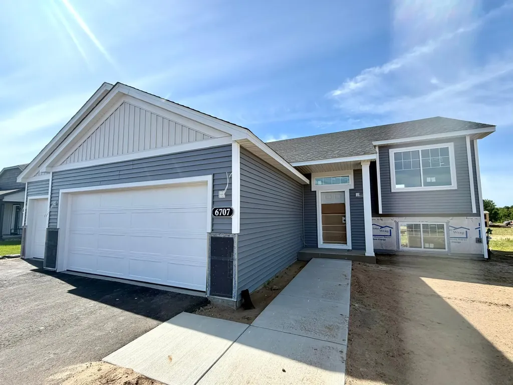 6707 376th Street North Branch MN 55056