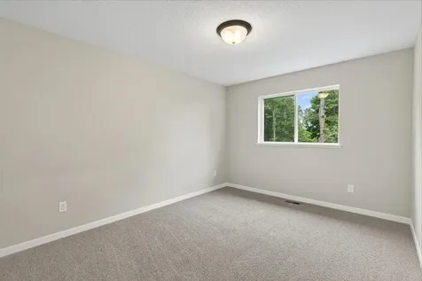 6707 376th Street North Branch MN 55056
