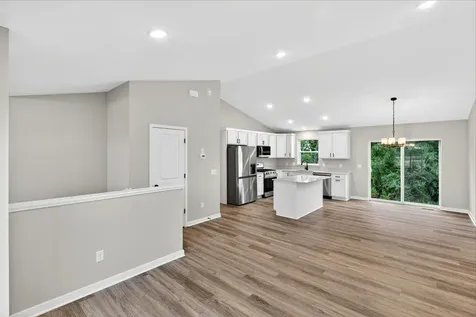 6707 376th Street North Branch MN 55056