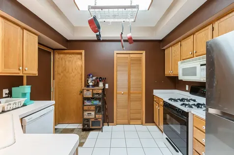 2752 Autumnwood Lane Minnetonka MN 55305
