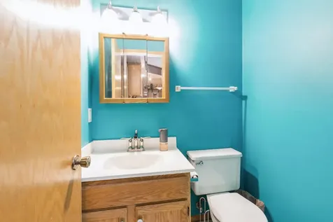 2752 Autumnwood Lane Minnetonka MN 55305