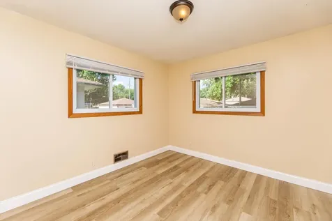 5214 Oliver Avenue N Minneapolis MN 55430