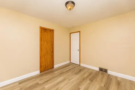 5214 Oliver Avenue N Minneapolis MN 55430