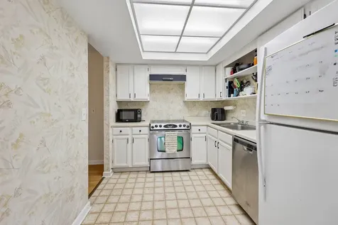 2885 Knox Avenue S Minneapolis MN 55408