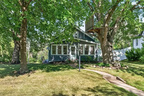 4032 Oakland Street Saint Bonifacius MN 55375