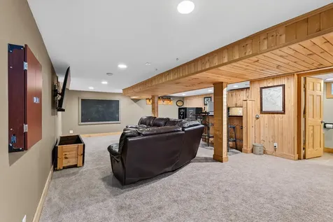 4032 Oakland Street Saint Bonifacius MN 55375