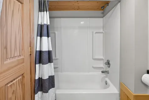 4032 Oakland Street Saint Bonifacius MN 55375