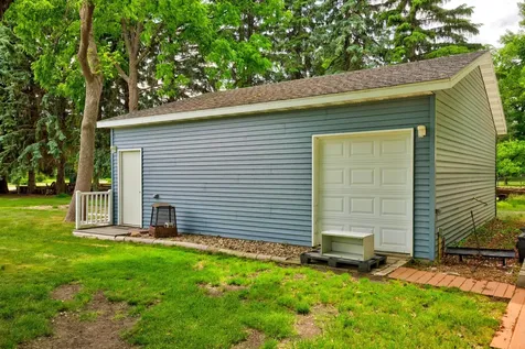605 Sheyenne Street Horace ND 58047