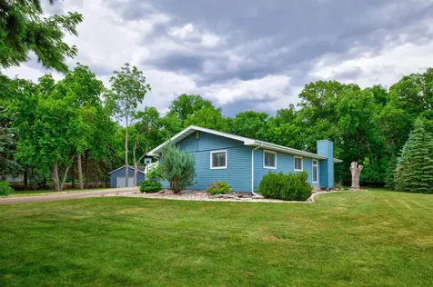 605 Sheyenne Street Horace ND 58047