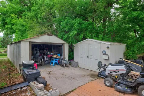 605 Sheyenne Street Horace ND 58047
