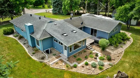 605 Sheyenne Street Horace ND 58047