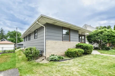 4219 Monroe Street NE Columbia Heights MN 55421