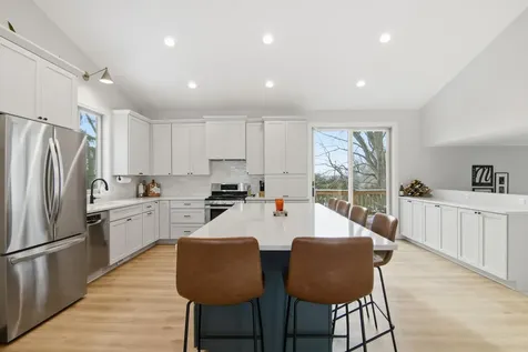 9953 Starlight Drive Woodbury MN 55125