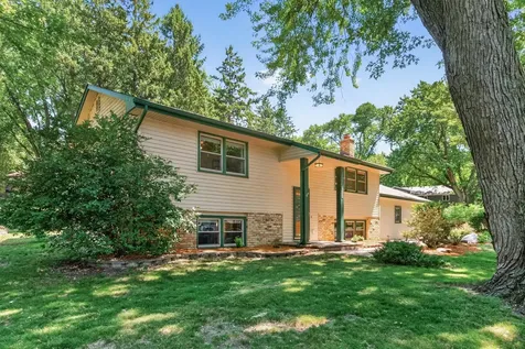 6911 Ticonderoga Trail Eden Prairie MN 55346