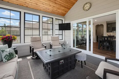 977 Pheasant Run S Lino Lakes MN 55014