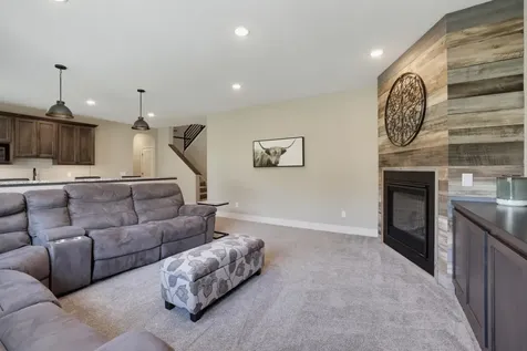 977 Pheasant Run S Lino Lakes MN 55014