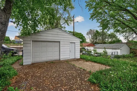 1067 Wilson Avenue Saint Paul MN 55106