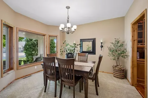 9858 Vagabond Lane N Maple Grove MN 55311
