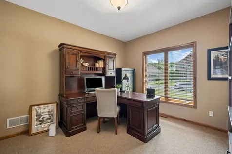 9858 Vagabond Lane N Maple Grove MN 55311
