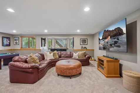 9858 Vagabond Lane N Maple Grove MN 55311