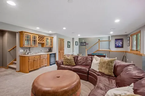 9858 Vagabond Lane N Maple Grove MN 55311