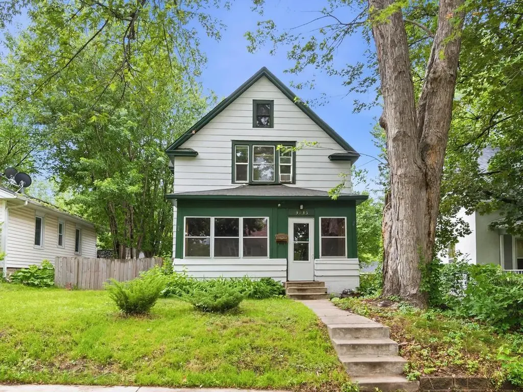 3735 Girard Avenue N Minneapolis MN 55412