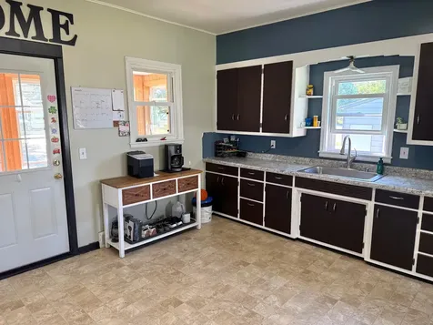 601 E Depue Avenue Olivia MN 56277