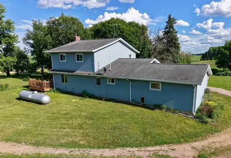 43365 590th Avenue Mountain Lake MN 56159