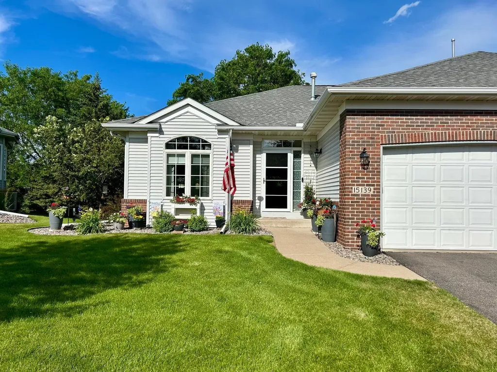 15139 Claret Circle Rosemount MN 55068