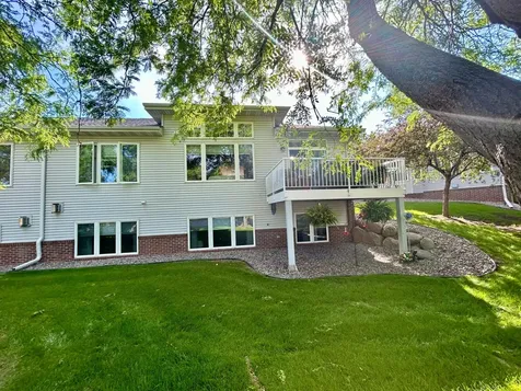 15139 Claret Circle Rosemount MN 55068