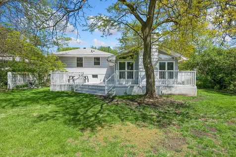 2350 Wells Wood Curve Bloomington MN 55431