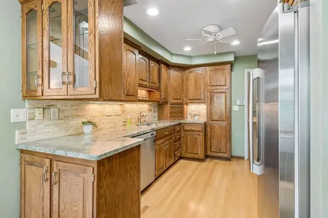 2350 Wells Wood Curve Bloomington MN 55431